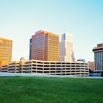 AKRON, OH AKRON, OH